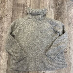 Ladies Babaton Cozy Gray Turtleneck Sweater